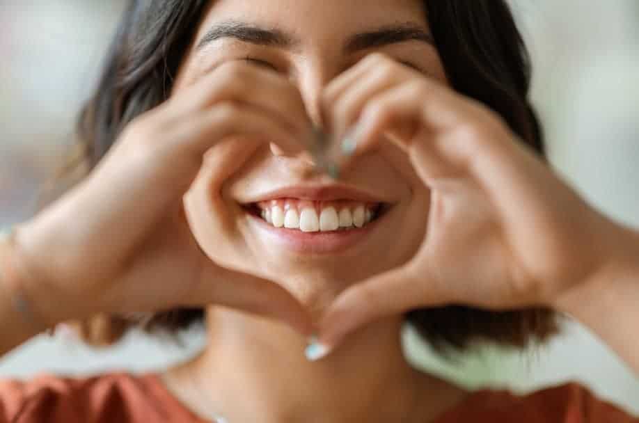 Everyday Habits That Can Help Keep Your Smile Brighter for Longer Worcester